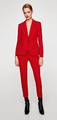 красный костюм Zara